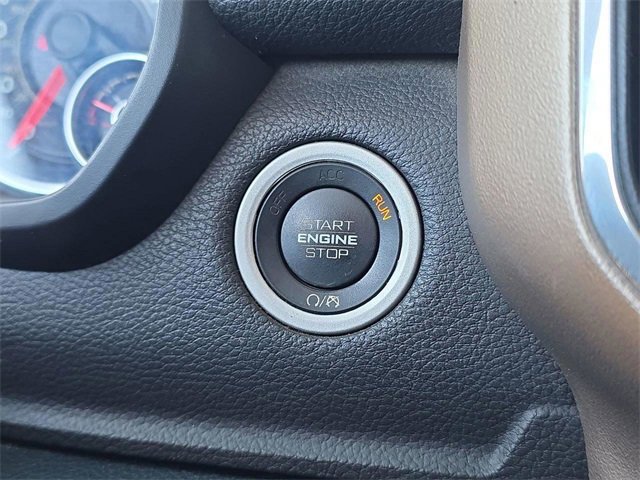 Used 2021 RAM 1500 Laramie w/ Off Road Group image 8