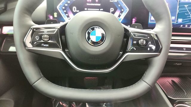 Used 2026 BMW 540i xDrive image 43
