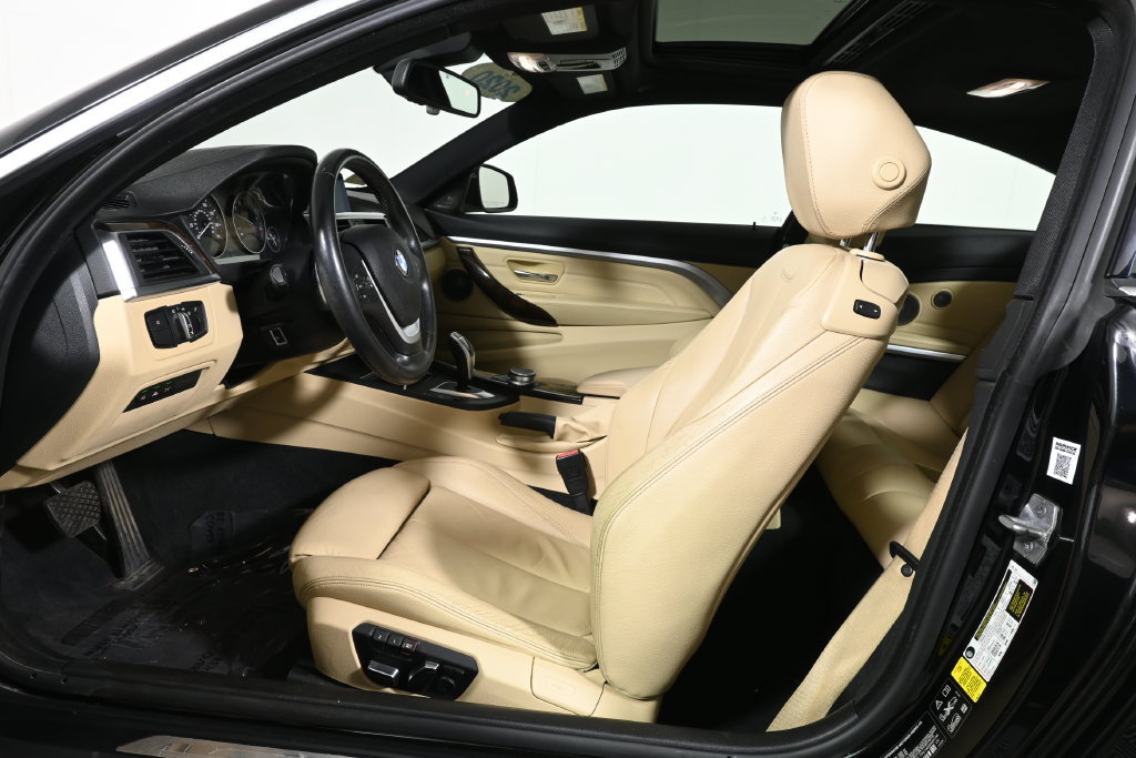 Used 2020 BMW 430i xDrive Coupe AWD/4WD image 3