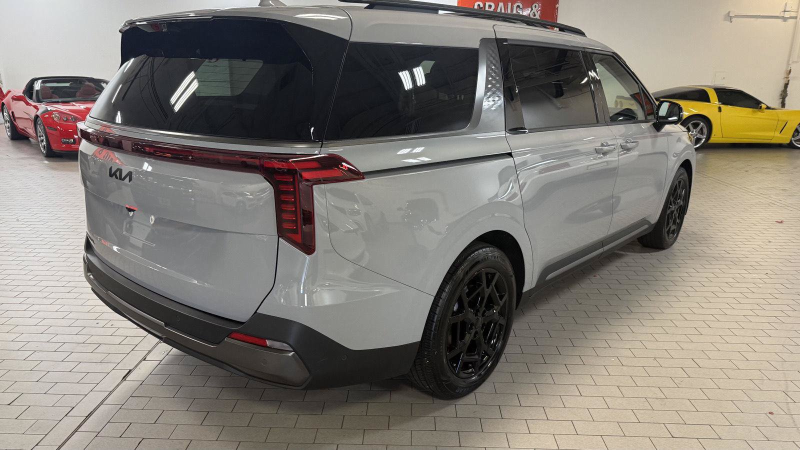 Used 2026 Kia Carnival SX Prestige FWD image 7