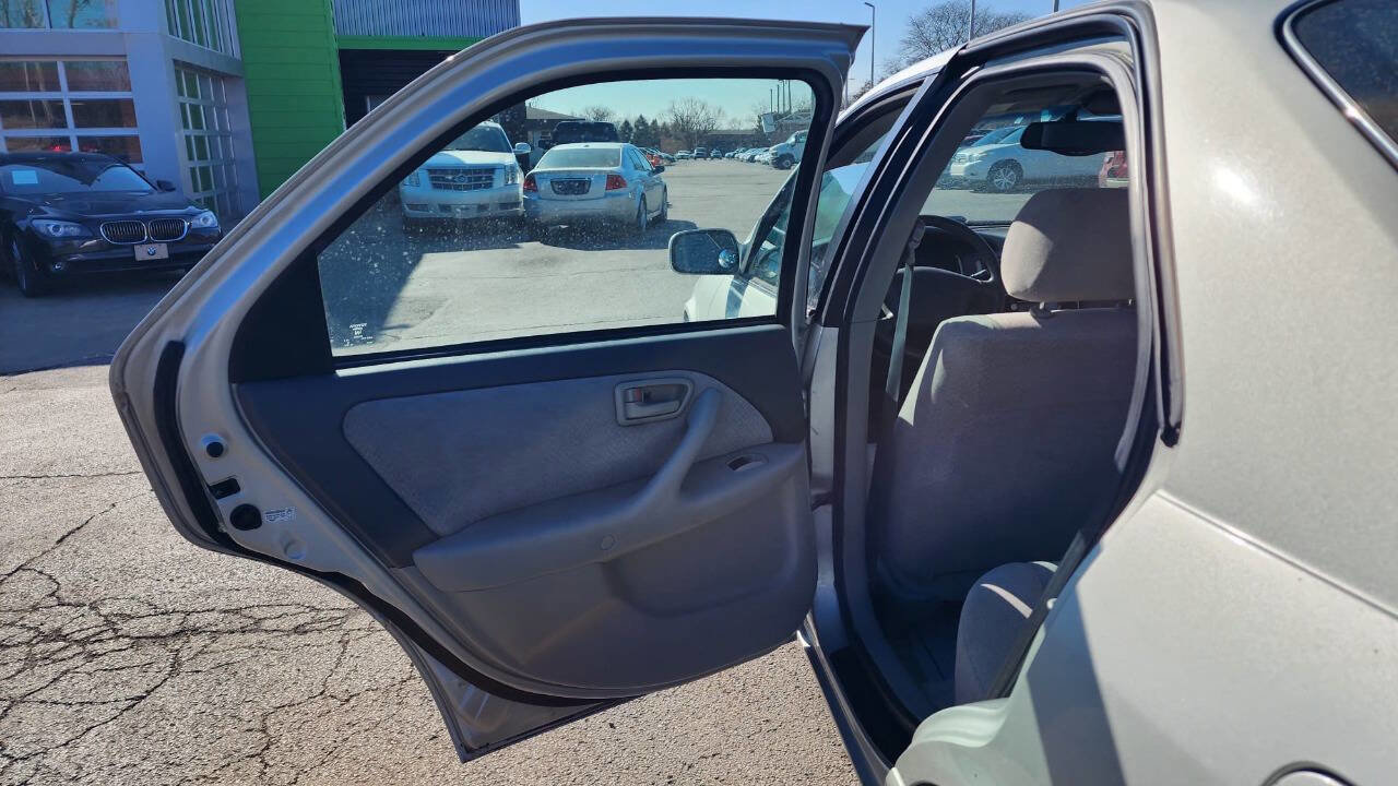 Used 2001 Toyota Camry LE FWD image 9