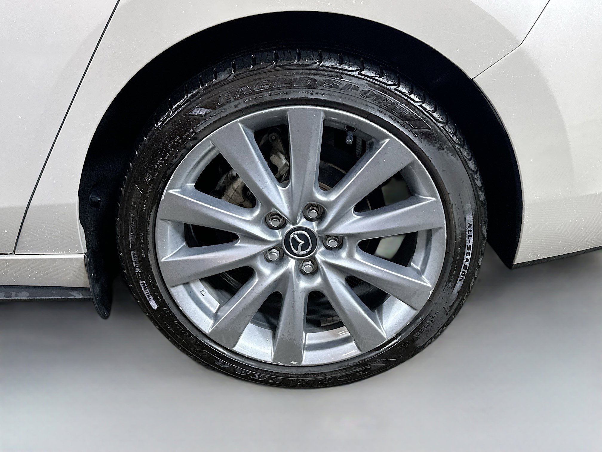 Used 2023 MAZDA MAZDA3 s FWD image 29
