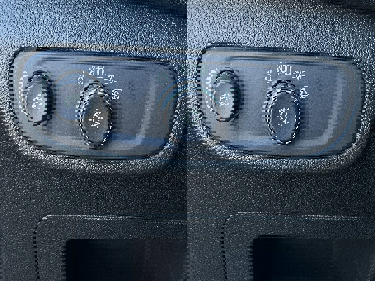 Used 2025 Chevrolet TrailBlazer LT image 26