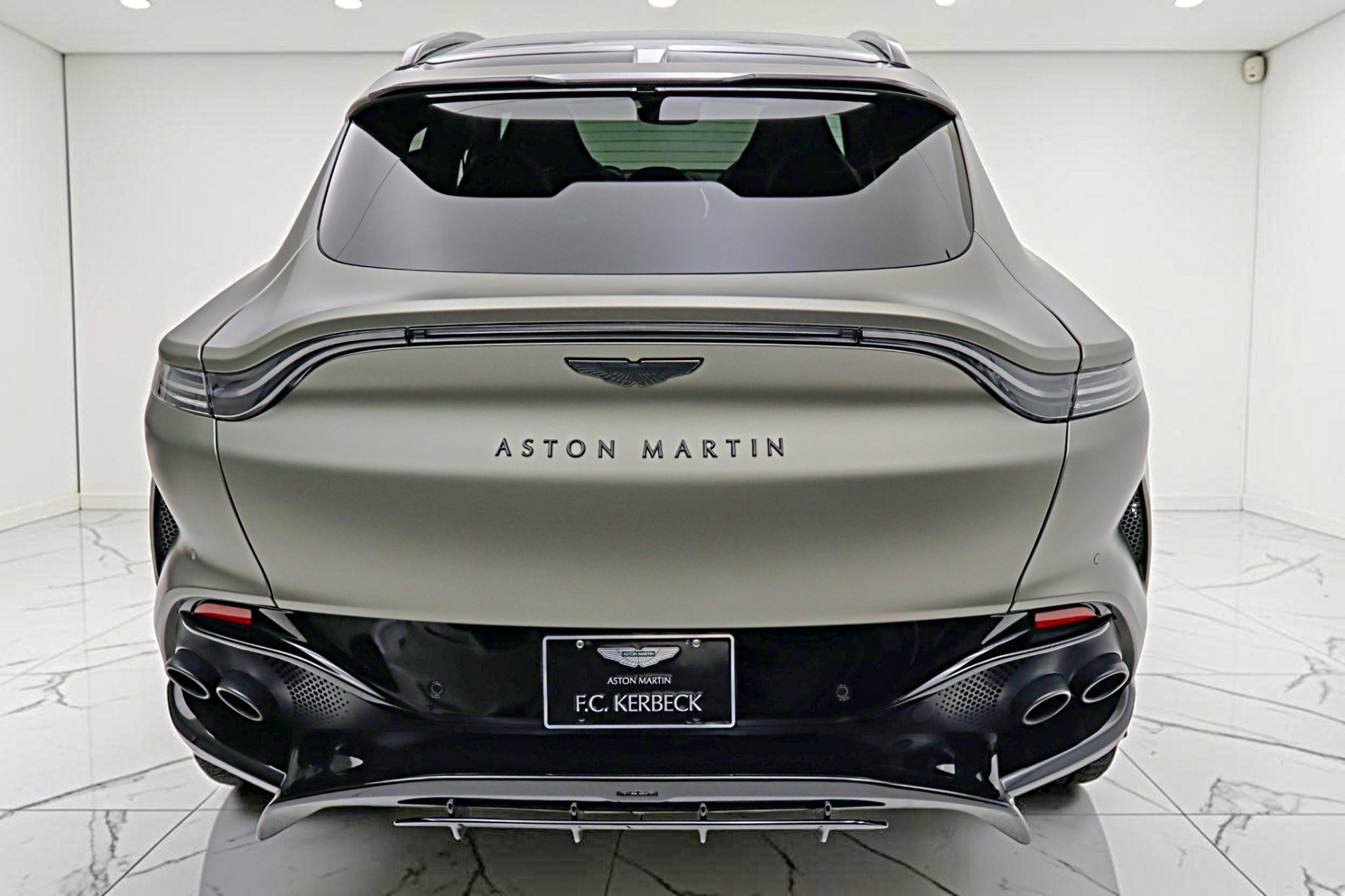 Used 2023 Aston Martin DBX 707 image 15