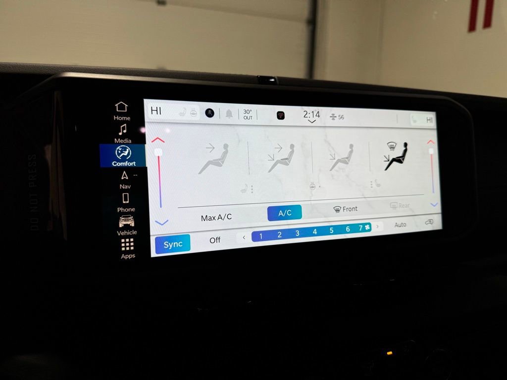 Used 2024 Jeep Wrangler High Altitude image 24