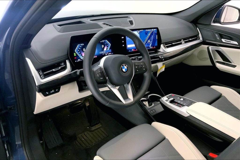 New 2026 BMW X1 xDrive28i w/ Technology Package image 4