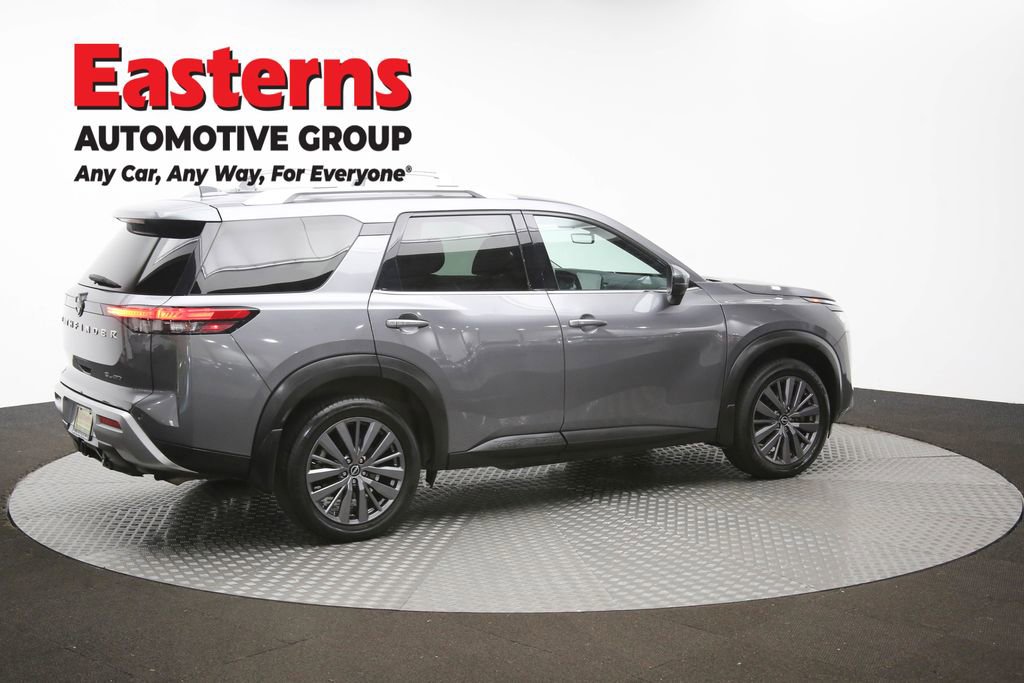 Used 2023 Nissan Pathfinder SL w/ SL Premium Package AWD/4WD image 44