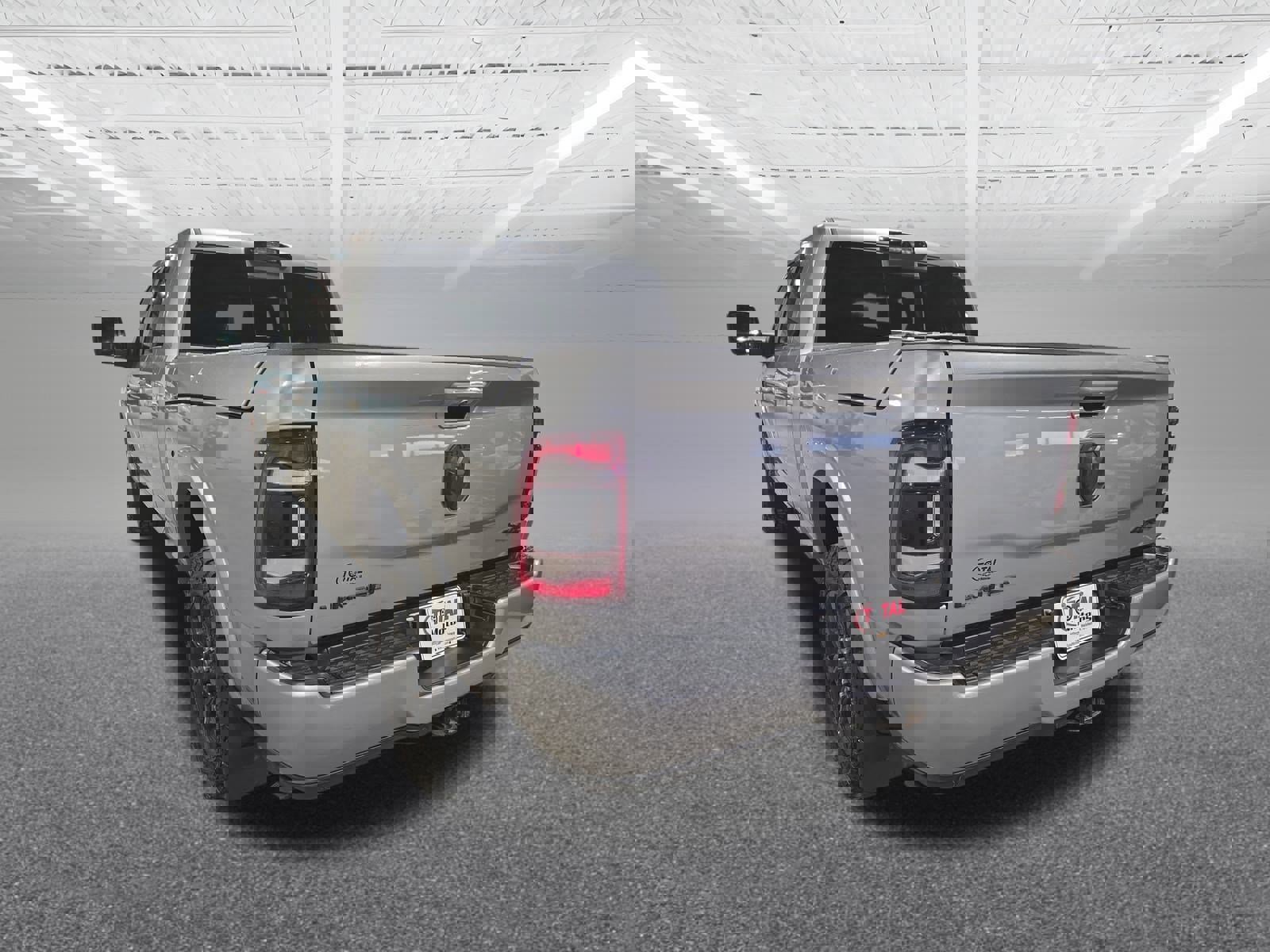 Used 2023 RAM 3500 Limited image 8