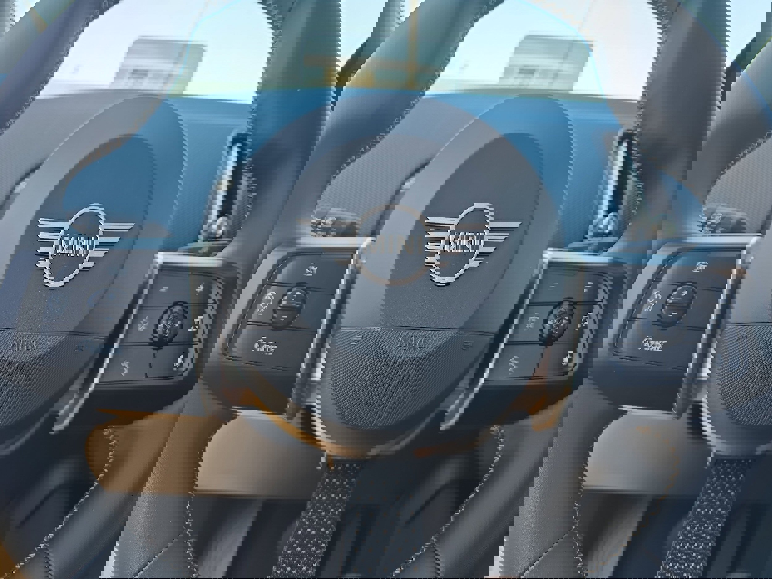 Used 2025 MINI Cooper Countryman S w/ Comfort Package Max image 26