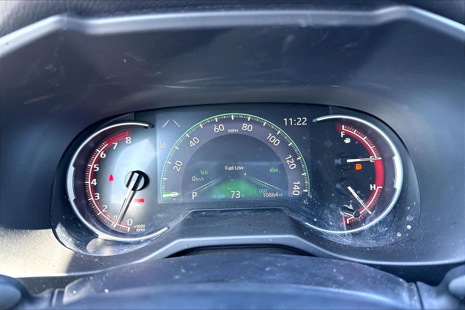 Used 2024 Toyota RAV4 XLE FWD image 25