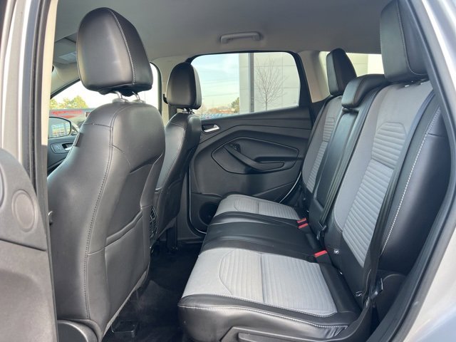 Used 2017 Ford Escape SE w/ Equipment Group 201A image 16