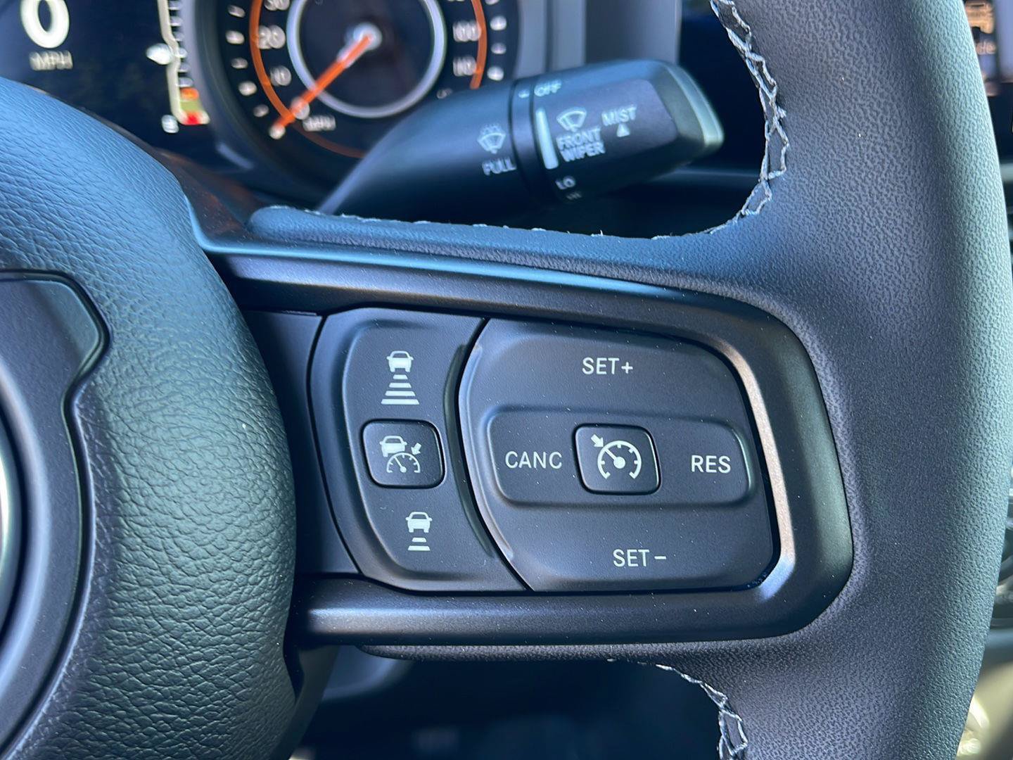 New 2026 Jeep Gladiator Sport AWD/4WD image 16