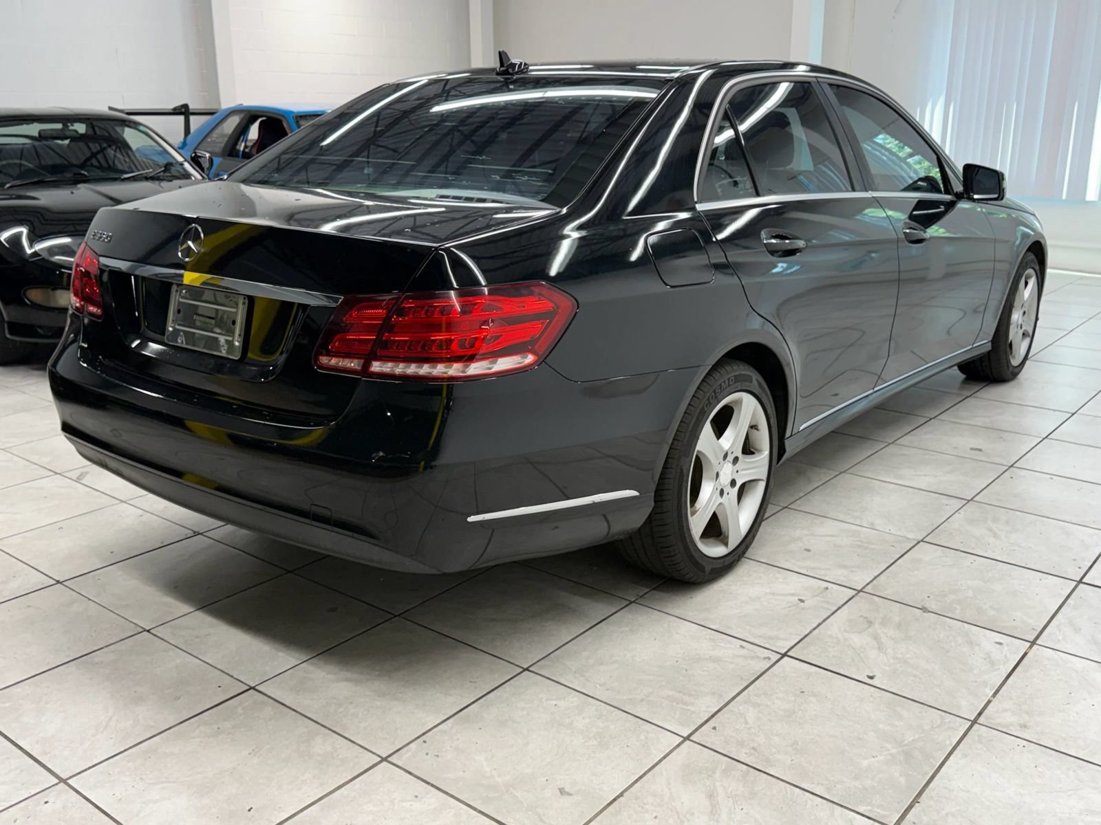 Used 2014 Mercedes-Benz E 350 Sedan w/ Premium 1 Package image 9