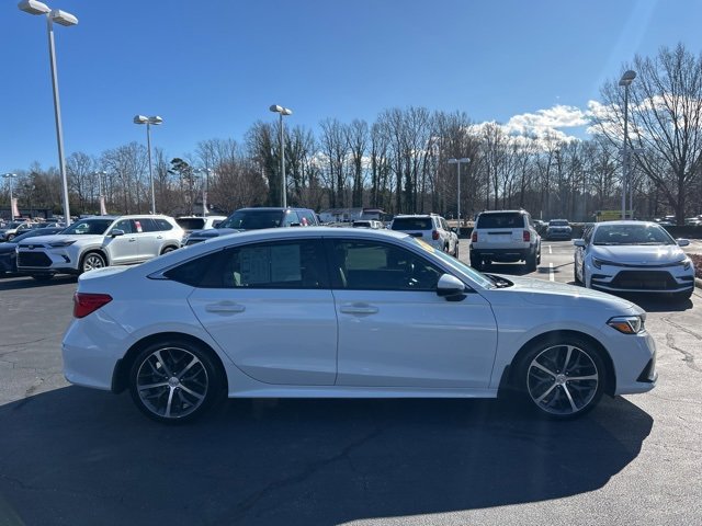 Used 2023 Honda Civic Touring image 4