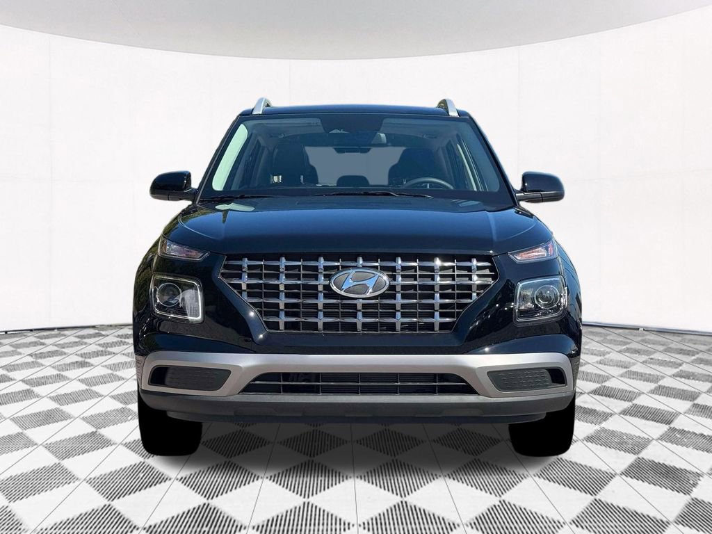 New 2026 Hyundai Venue SEL FWD image 18