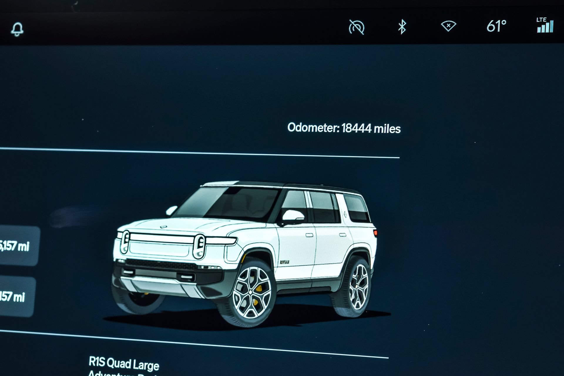 Used 2024 Rivian R1S Adventure AWD/4WD image 28