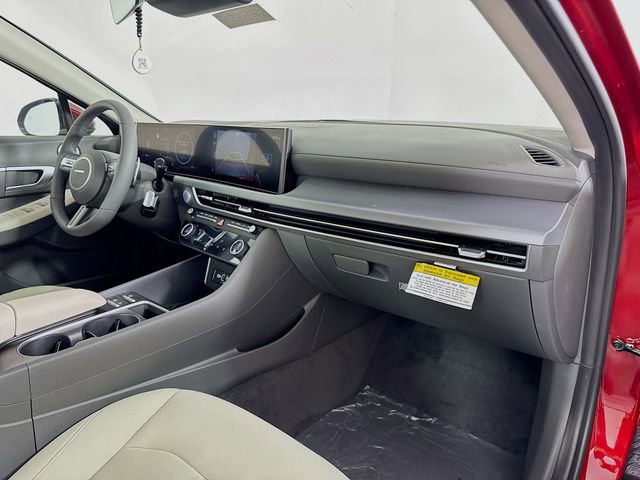 Used 2025 Hyundai Sonata SEL FWD image 43