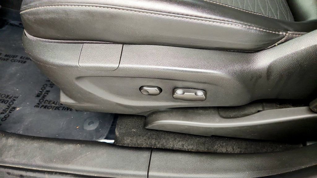 Used 2016 Buick Encore AWD image 11