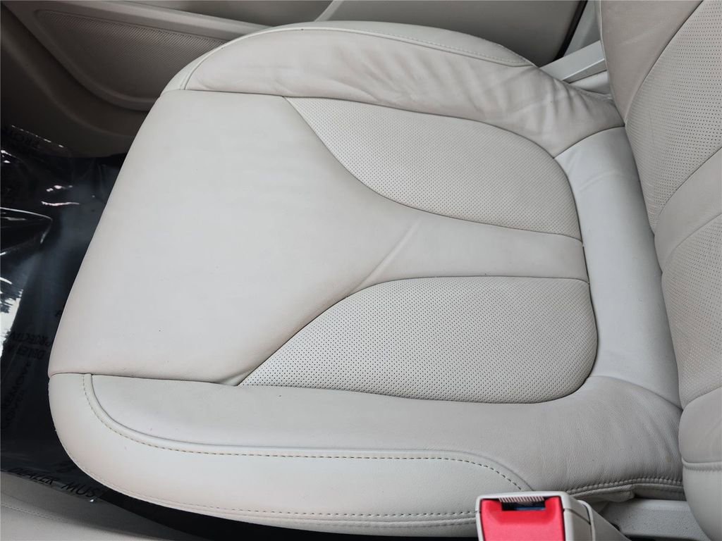 Used 2019 Lincoln MKC Select w/ Select Plus Package image 18