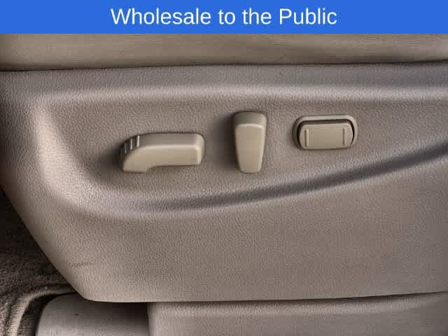 Used 2015 Nissan Quest SV w/ Leather Package FWD image 31