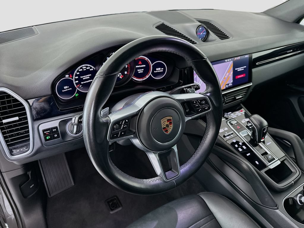 Certified 2020 Porsche Cayenne AWD/4WD image 4