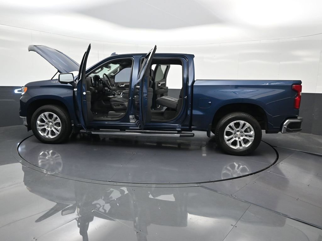 Used 2023 Chevrolet Silverado 1500 LTZ RWD image 33