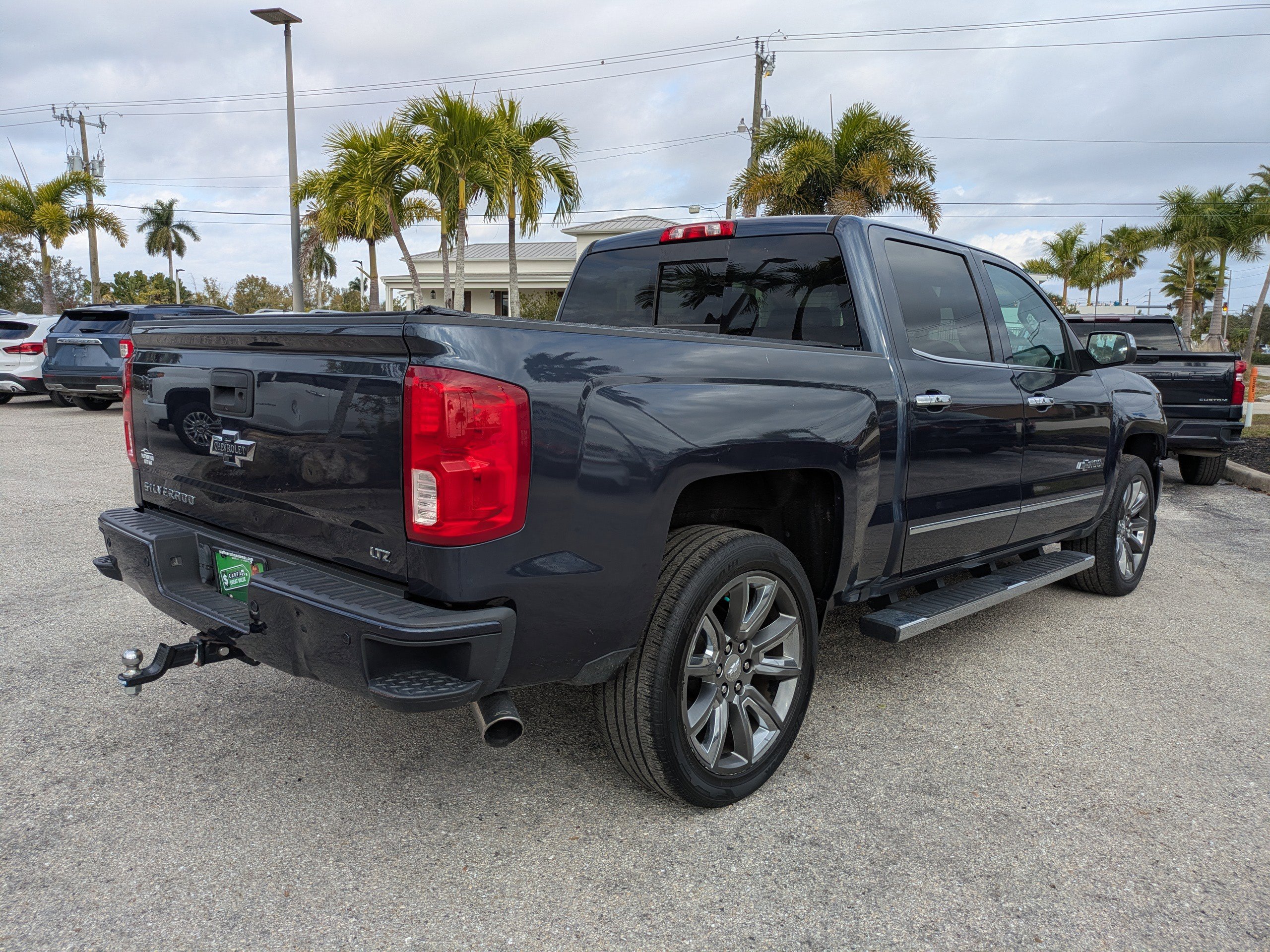 Used 2018 Chevrolet Silverado 1500 LTZ Z71 w/ Centennial Edition AWD/4WD image 4