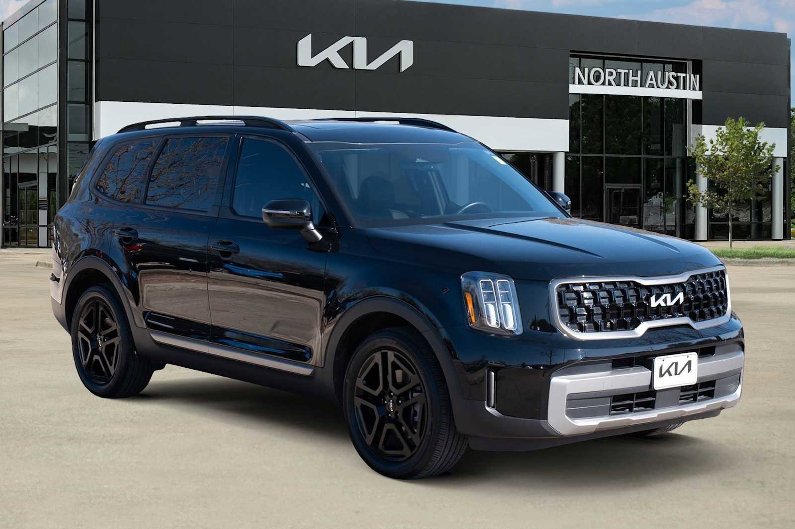 Used 2023 Kia Telluride EX X-Line image 8