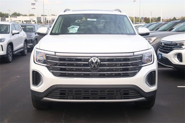 New 2026 Volkswagen Atlas SE image 4