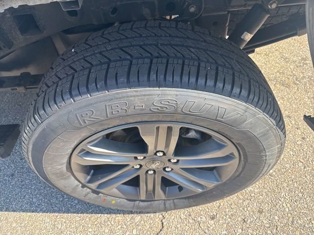 Used 2023 Ford F150 Lariat w/ Equipment Group 502A High AWD/4WD image 12