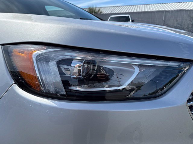 Used 2019 Ford Edge SEL w/ Equipment Group 201A AWD/4WD image 9