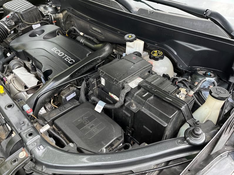 Used 2018 Chevrolet Equinox LS AWD/4WD image 27