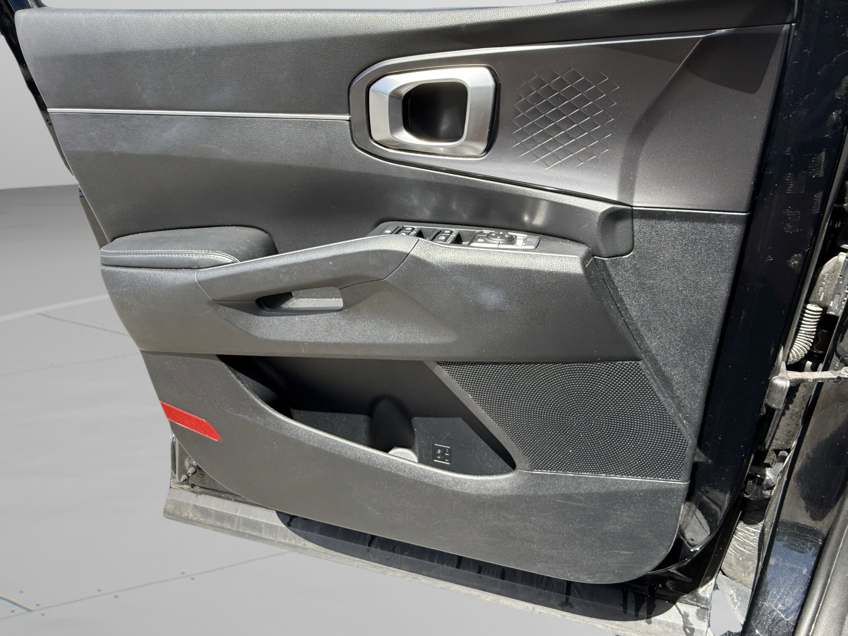Used 2022 Kia Sorento LX FWD image 14