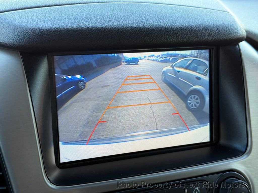 Used 2016 GMC Yukon Denali w/ Open Road Package image 25