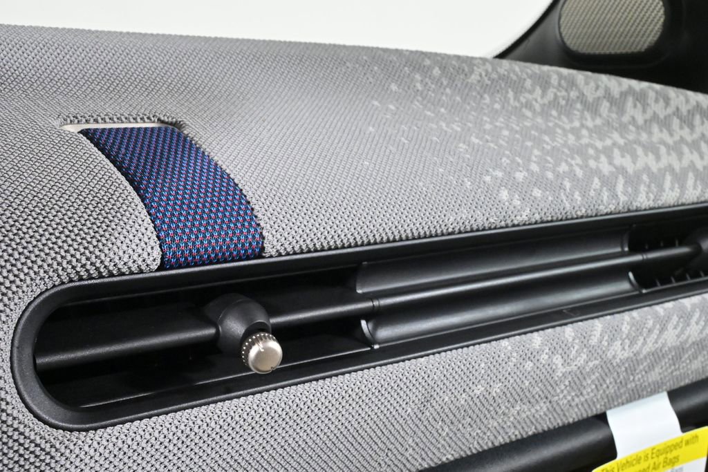 Certified 2025 MINI Cooper S image 21