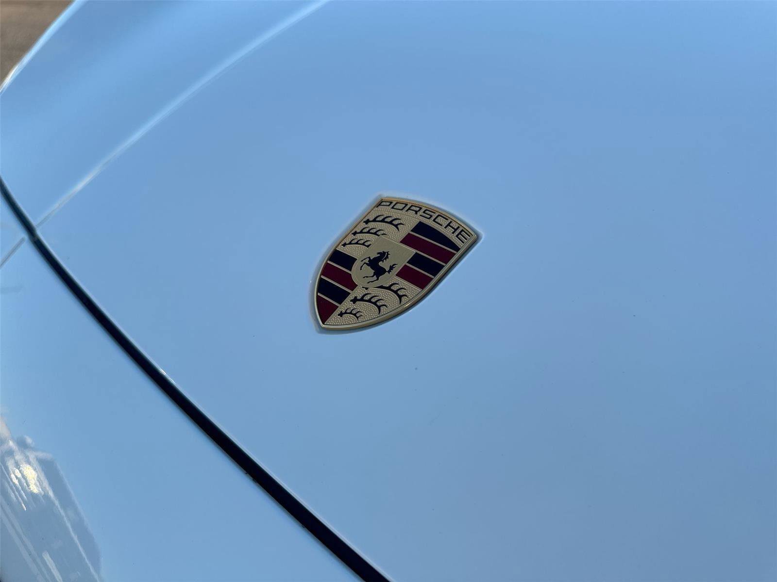 Used 2024 Porsche Cayenne Coupe image 30