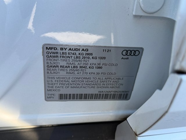 Used 2022 Audi SQ5 Premium Plus w/ Premium Plus Package AWD/4WD image 28