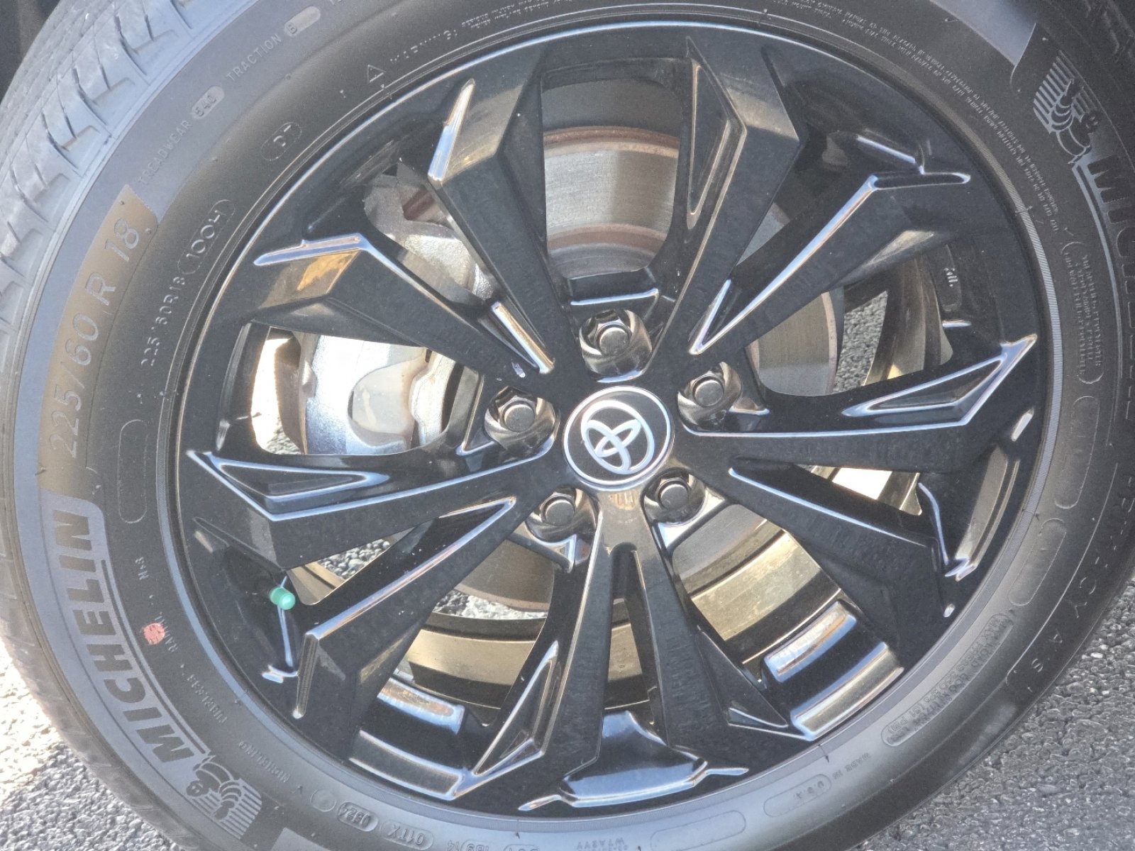 Used 2024 Toyota RAV4 XSE w/ Weather Package image 12