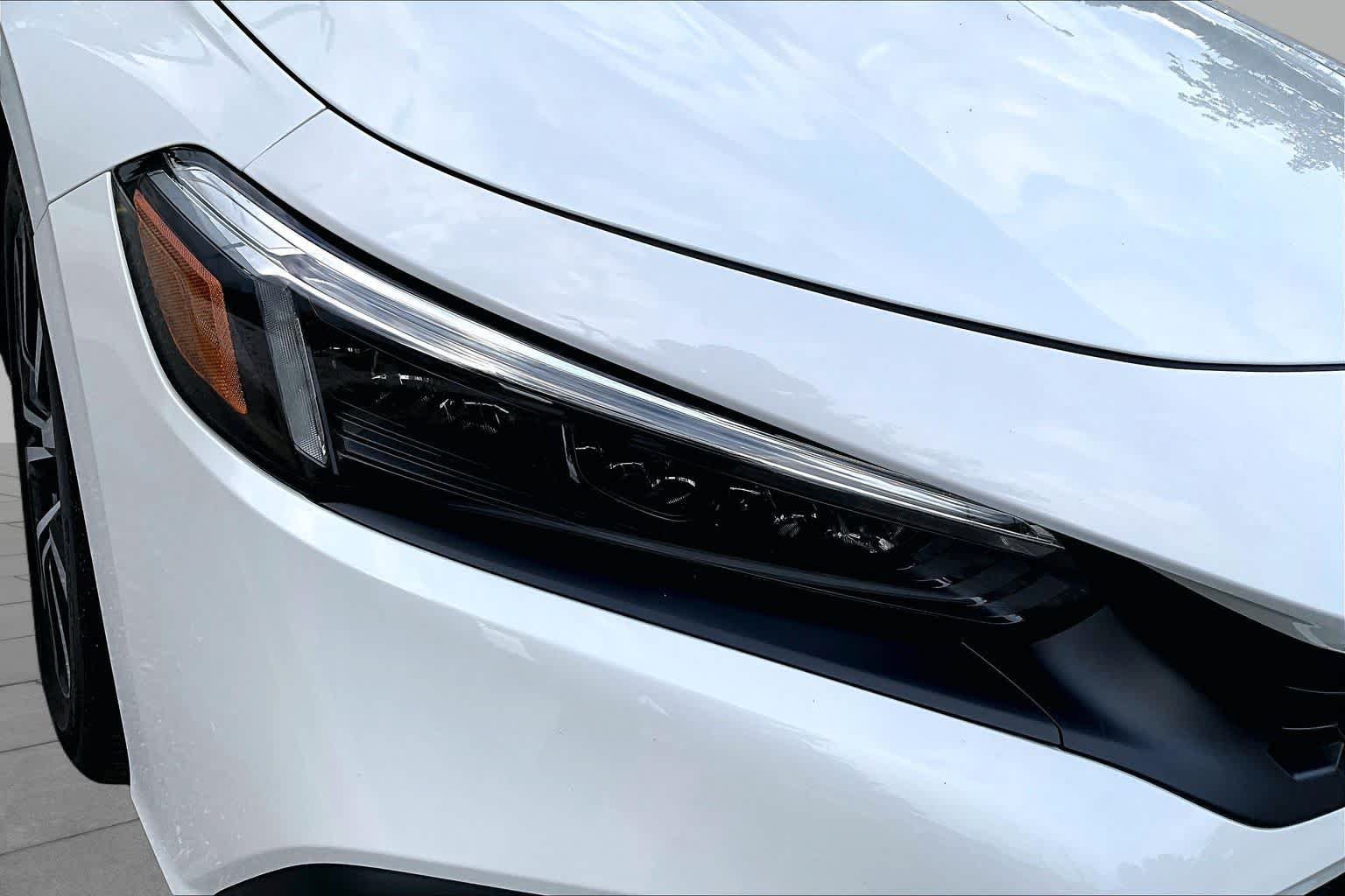Used 2024 Honda Civic EX-L image 27