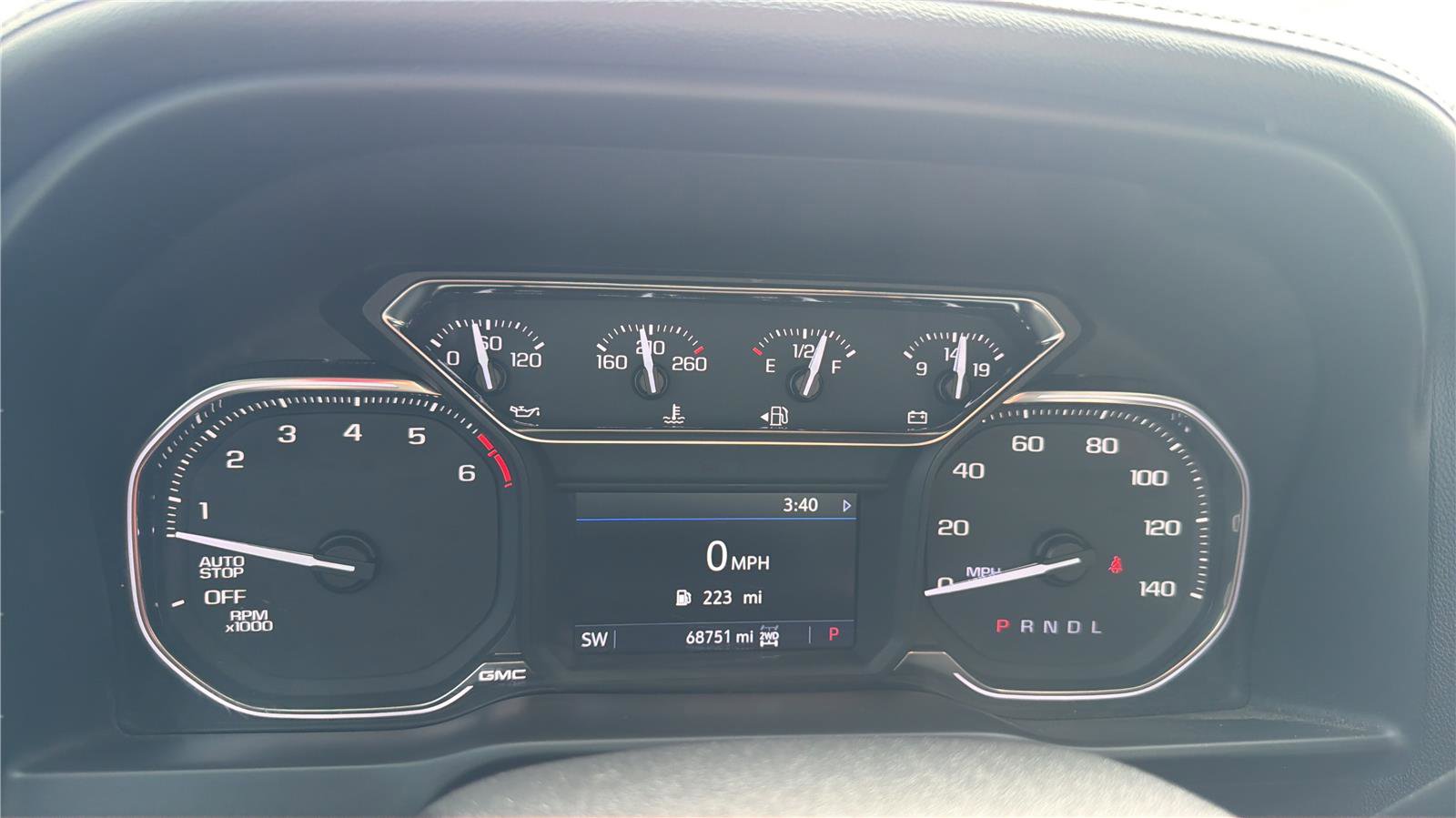 Used 2019 GMC Sierra 1500 SLE w/ SLE Value Package AWD/4WD image 13