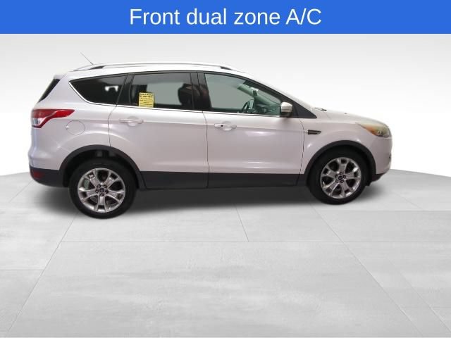 Used 2015 Ford Escape Titanium w/ Equipment Group 301A FWD image 7