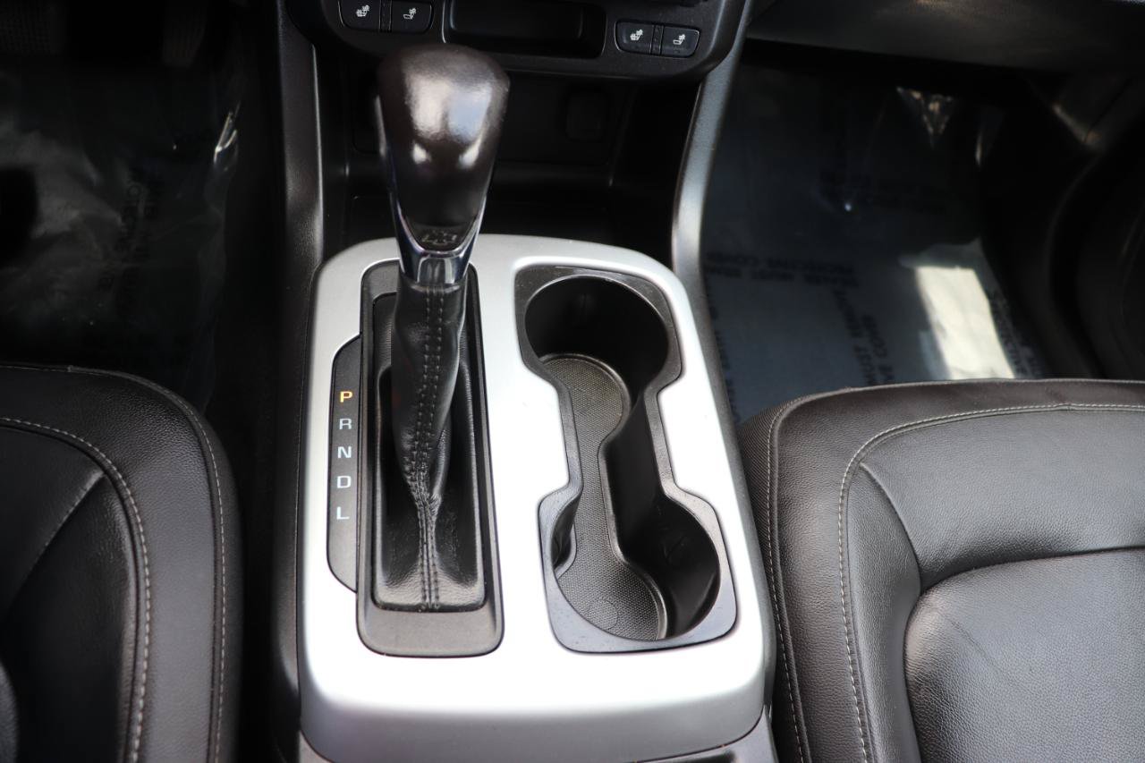 Used 2022 Chevrolet Colorado LT w/ LPO, Tonneau and Step Package AWD/4WD image 39