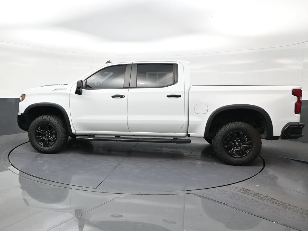 Used 2022 Chevrolet Silverado 1500 ZR2 AWD/4WD image 2