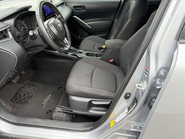 Used 2024 Toyota Corolla Cross LE image 11