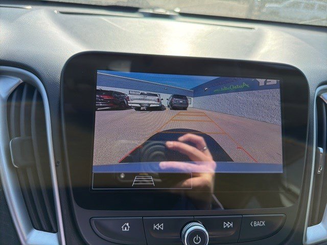 Used 2024 Chevrolet Malibu LT image 23