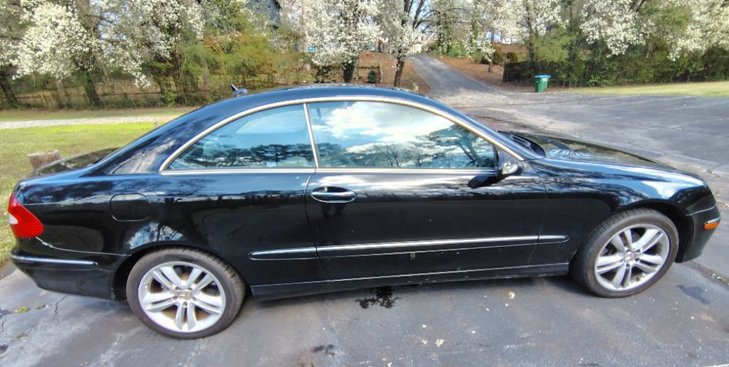 Used 2007 Mercedes-Benz CLK 350 Coupe image 4