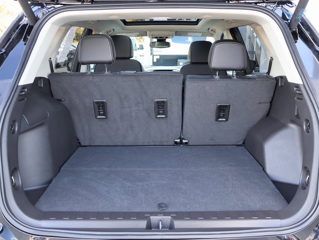 Certified 2024 GMC Terrain Denali w/ Denali Premium Package image 29