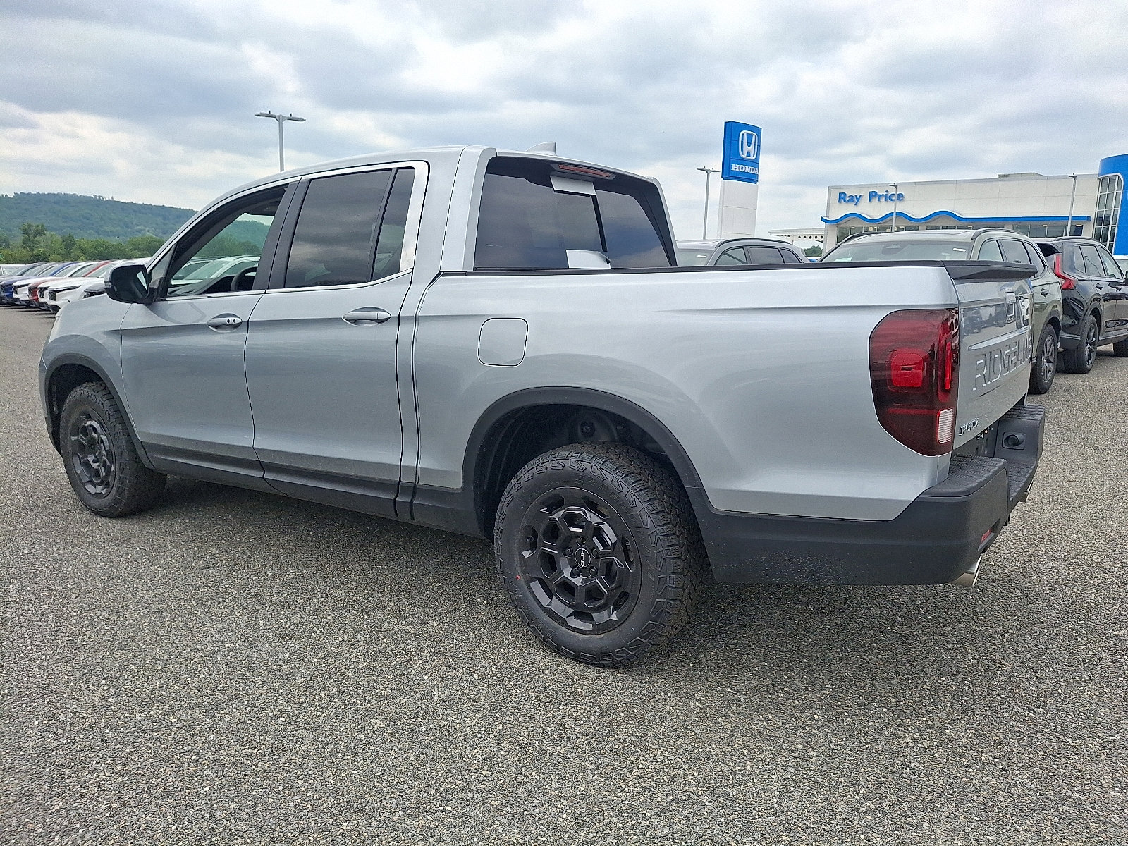 New 2025 Honda Ridgeline RTL+ image 3