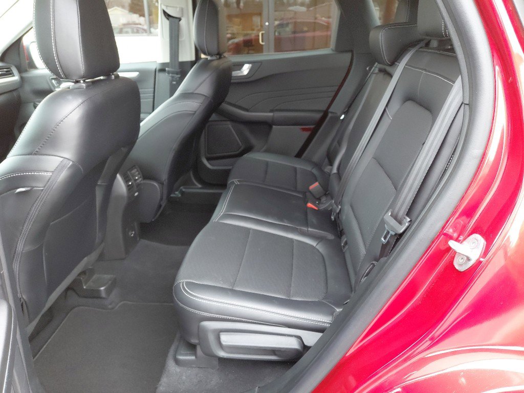 Used 2021 Ford Escape SEL w/ Class II Trailer Tow Package image 11