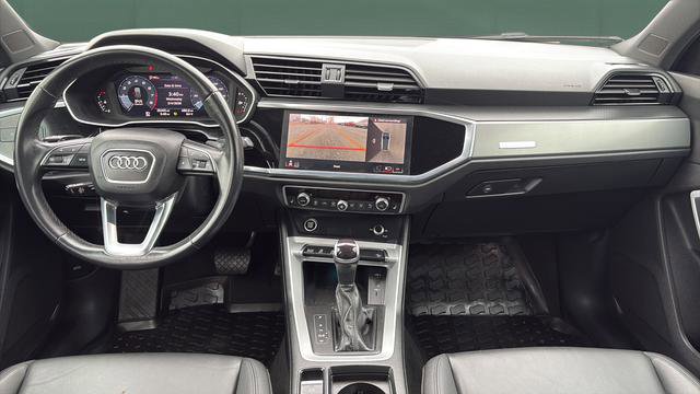 Used 2023 Audi Q3 2.0T Premium Plus w/ Premium Plus Package image 26